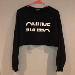 Online Offline crop long sleeve